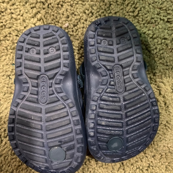 Croc flops - Picture 2 of 2